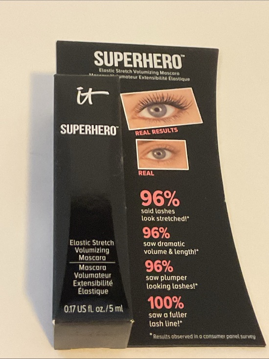 it cosmetics Other - NIB it cosmetics Superhero Mascara
